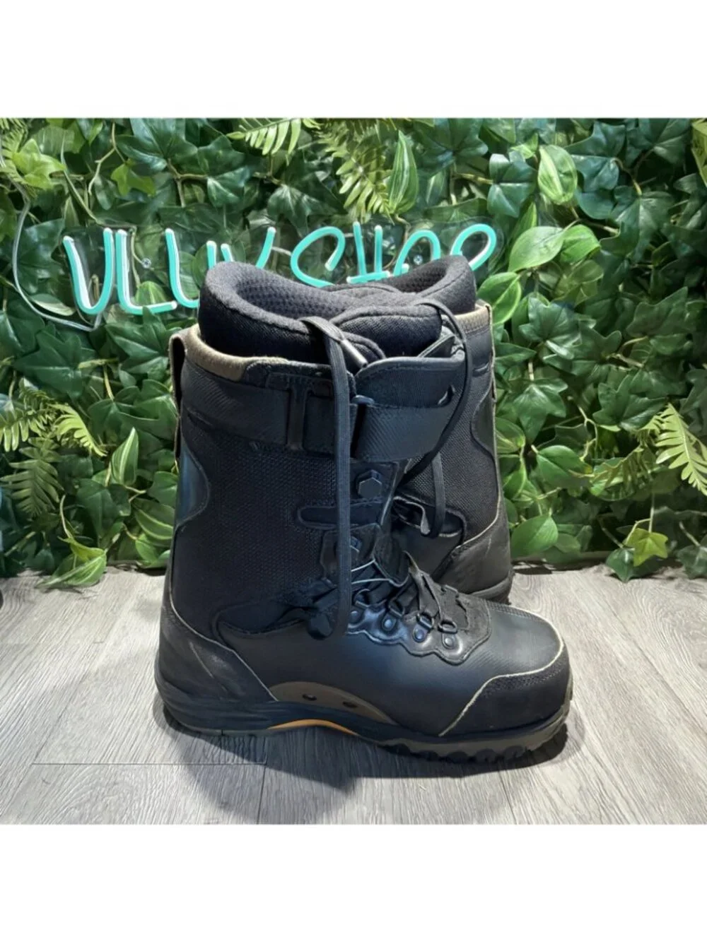 VANS Infuse V3 UltraCush Men's Snowboard Boots Black/Canteen Sz 8.5 VN0A3DIL0CB
